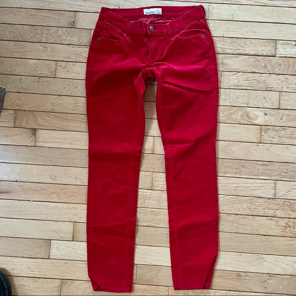 Old navy red velvet corduroy skinny ankle jeans size 6